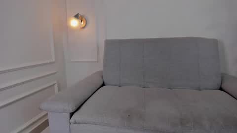 Snapshot of zoe_roux210949 chatting on 20, 2, 2025 Zoe online show from 20, 2, 2025