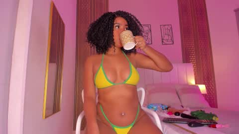 Hi guys i am Zoe  online show from 9, 1, 2026