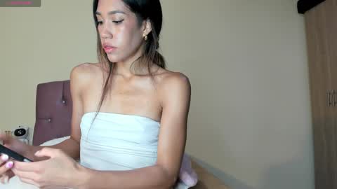 Snapshot of zoe_storm2 chatting on 2, 4, 2026 Zoe online show from 2, 4, 2026