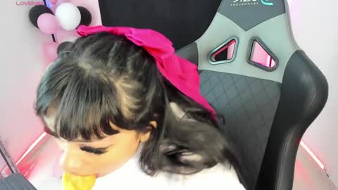 zoe_sullivan_ online show from 7, 12, 2024