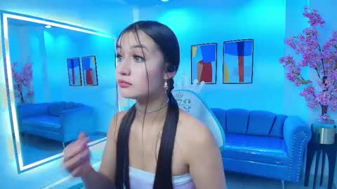 Snapshot of zoe_swan chatting on 6, 3, 2026 Zoe online show from 6, 3, 2026