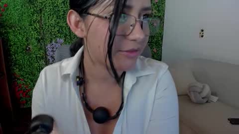 Zoe online show from 6, 11, 2025