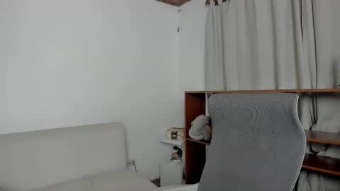 Snapshot of zoe_wattson chatting on 25, 2, 2026 Zoe online show from 25, 2, 2026