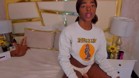 Snapshot of zoecarrter chatting on 27, 2, 2026 Zoecarrter online show from 27, 2, 2026