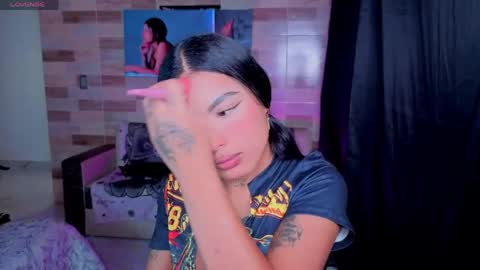 Snapshot of zoee_dolcee chatting on 23, 4, 2026 Catt online show from 23, 4, 2026