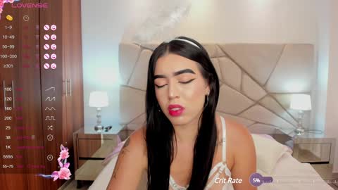 Snapshot of zoee_jackson chatting on 12, 12, 2024  zoee jackson online show from 12, 12, 2024
