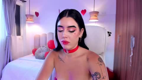 Snapshot of zoee_jackson chatting on 14, 2, 2025  zoee jackson online show from 14, 2, 2025