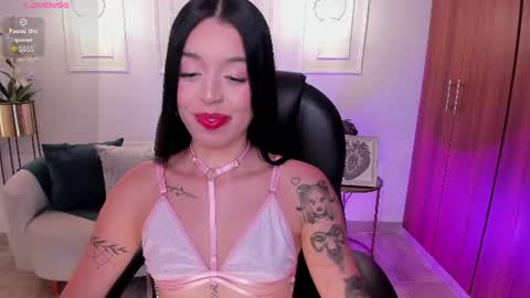 zoee jackson online show from 8, 7, 2026