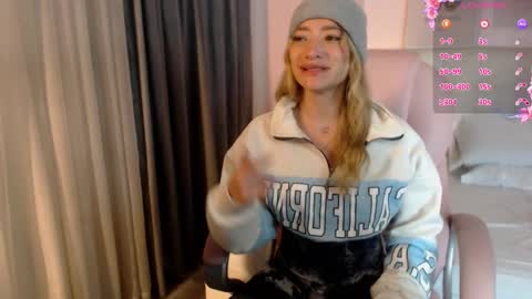 Snapshot of zoee_joness chatting on 18, 2, 2025 zoe online show from 18, 2, 2025