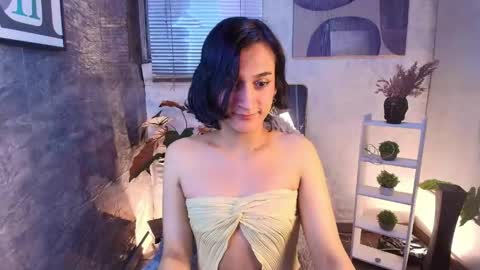 Snapshot of zoee_kiss_ chatting on 14, 4, 2026 ZOE online show from 14, 4, 2026