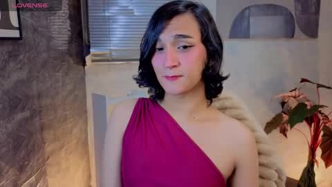 Snapshot of zoee_kiss_ chatting on 3, 5, 2026 ZOE online show from 3, 5, 2026