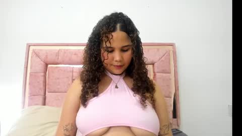 zoee online show from 28, 2, 2025