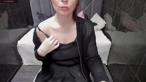 Zoe online show from 8, 2, 2025