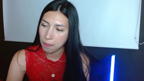 Laura  online show from 13, 12, 2024