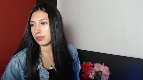 Laura  online show from 8, 1, 2025