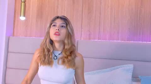 Zoe online show from 5, 4, 2026