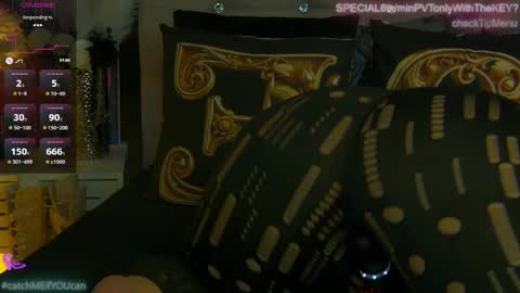Snapshot of zoemesmerizee chatting on 2, 6, 2026 ZoeMesmerize online show from 2, 6, 2026