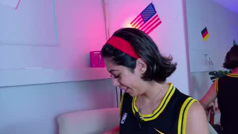 Zoey online show from 16, 7, 2026
