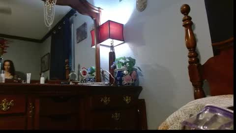 Snapshot of zoeyportland chatting on 8, 3, 2026 Zoey Portland online show from 8, 3, 2026