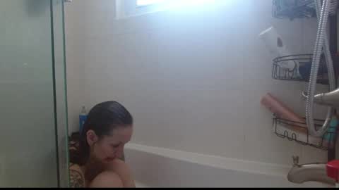 Snapshot of zoeyportland chatting on 20, 4, 2026 Zoey Portland online show from 20, 4, 2026