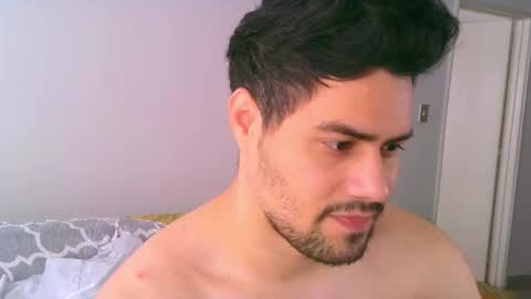 Snapshot of zohan_haidar chatting on 5, 12, 2025 ZohanMohamed online show from 5, 12, 2025