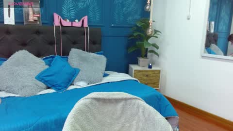 Snapshot of zohet_kriss chatting on 16, 4, 2026 CALL ME Z O H E T online show from 16, 4, 2026