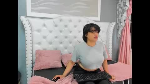 Zol online show from 15, 4, 2026