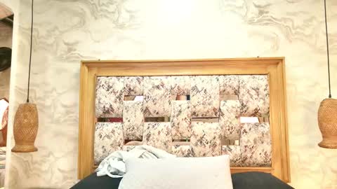 zoley  online show from 1, 3, 2026