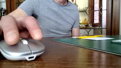 Snapshot of zomaslive chatting on 11, 4, 2026 Zomas online show from 11, 4, 2026