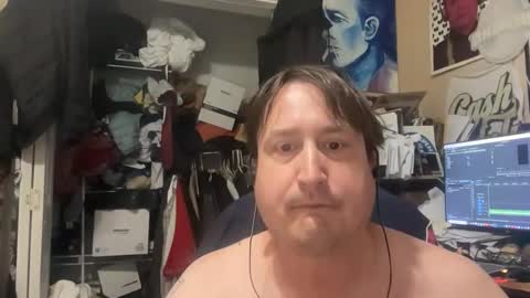 Snapshot of zone45887003 chatting on 22, 4, 2026 daddybighardonlate online show from 22, 4, 2026
