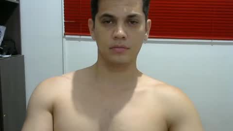 Snapshot of zoro_00 chatting on 1, 3, 2026 zoro_00 online show from 1, 3, 2026