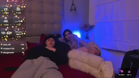 Snapshot of zowi_hottiee chatting on 4, 12, 2024 cintya kors online show from 4, 12, 2024