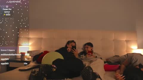 Snapshot of zowi_hottiee chatting on 11, 1, 2025 cintya kors online show from 11, 1, 2025