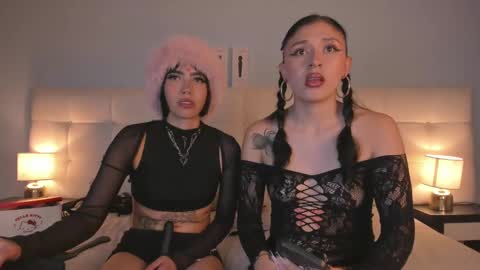 Snapshot of zowi_hottiee chatting on 12, 2, 2025 cintya kors online show from 12, 2, 2025