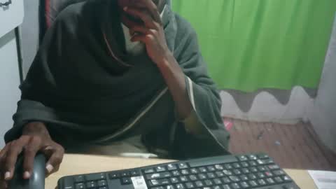 zoyakhan803 online show from 13, 2, 2025