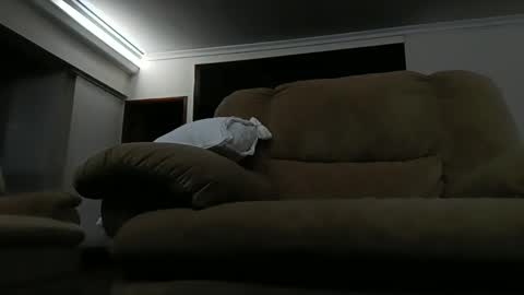 Snapshot of zschocke chatting on 17, 11, 2025 zschocke online show from 17, 11, 2025