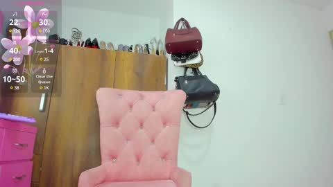 Snapshot of zule__williams chatting on 27, 2, 2025 zule online show from 27, 2, 2025