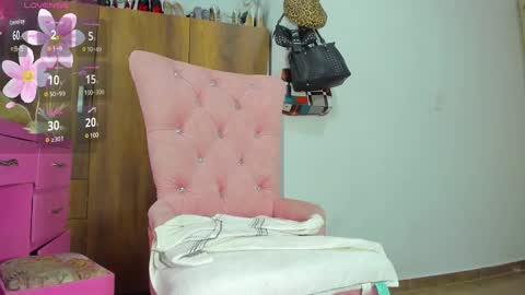 Snapshot of zule__williams chatting on 11, 3, 2025 zule online show from 11, 3, 2025