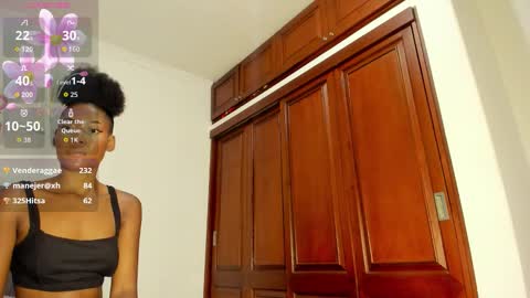 Snapshot of zule__williams chatting on 6, 11, 2025 zule online show from 6, 11, 2025