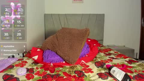 Snapshot of zule__williams chatting on 29, 11, 2025 zule online show from 29, 11, 2025