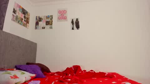 Snapshot of zule__williams chatting on 16, 6, 2026 zule online show from 16, 6, 2026