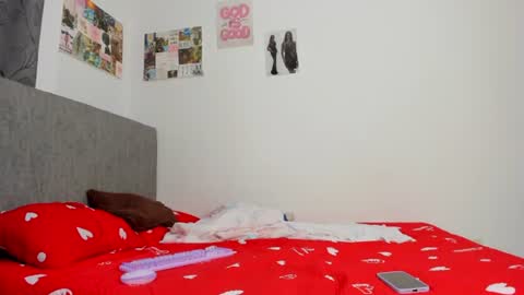 Snapshot of zule__williams chatting on 24, 7, 2026 zule online show from 24, 7, 2026