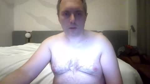 Snapshot of zultem chatting on 3, 2, 2026 zultem online show from 3, 2, 2026