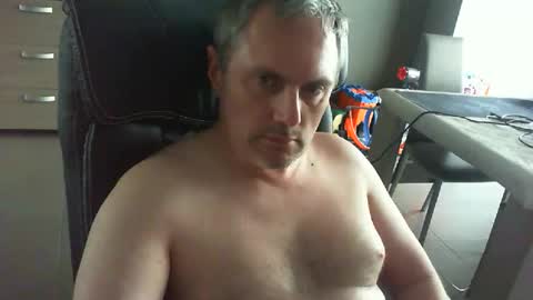 Snapshot of zultem chatting on 16, 4, 2026 zultem online show from 16, 4, 2026