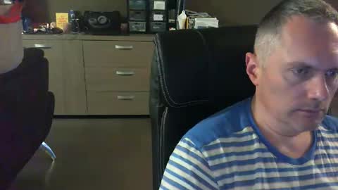 Snapshot of zultem chatting on 19, 5, 2026 zultem online show from 19, 5, 2026
