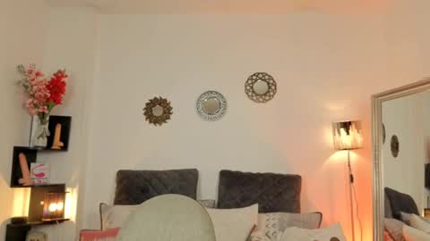 Snapshot of zuly_zahir_01 chatting on 5, 2, 2025 zuly goode online show from 5, 2, 2025