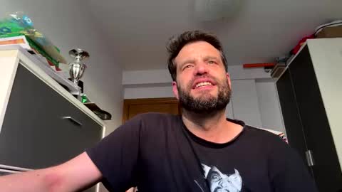 Snapshot of zurdineno chatting on 31, 5, 2026 zurdineno online show from 31, 5, 2026