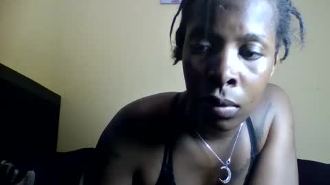 Snapshot of zurivelvetstudio chatting on 1, 6, 2026 zurivelvetstudio online show from 1, 6, 2026