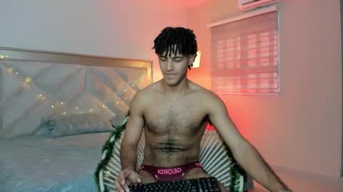zyan_moreno online show from 17, 12, 2025