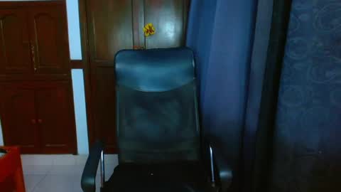 Snapshot of zyrosxk chatting on 1, 5, 2026 antonio felipe online show from 1, 5, 2026